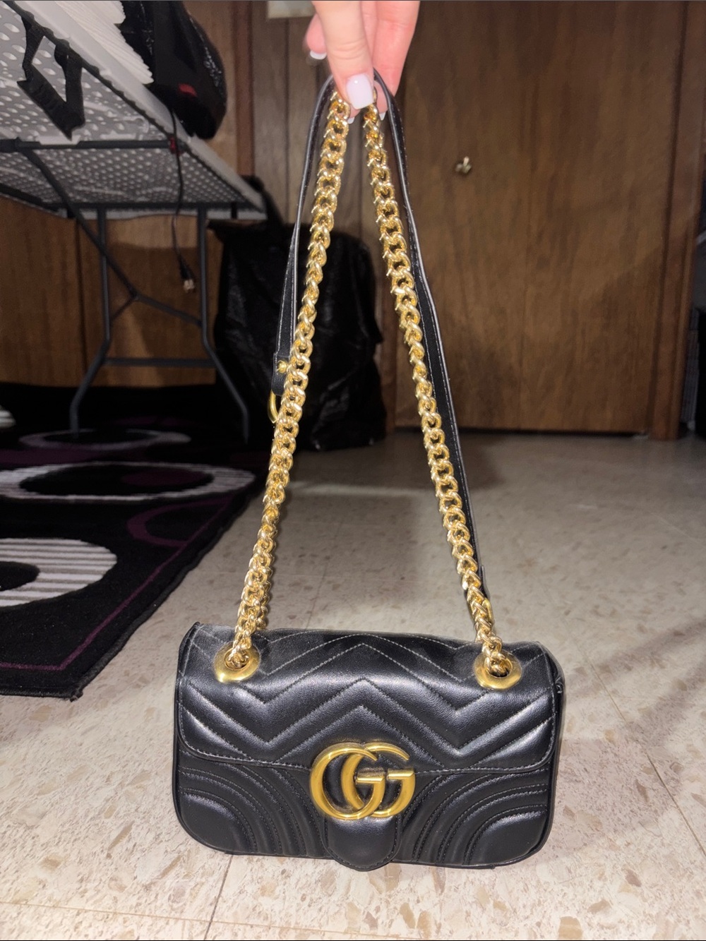 GG Marmont Shoulder Bag with Gold Hardware